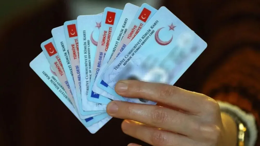 Ehliyet sahipleri dikkat: Son yenileme tarihi belli oldu! Fiyatlar katlanacak...