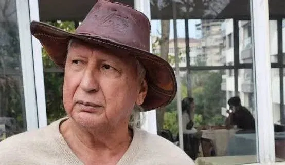Şener Üşümezsoy 